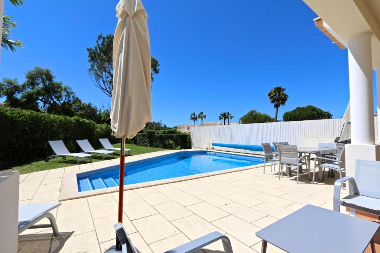 Spacious Vilamoura Villa 4 Bedrooms Villa Amendoeira Table Tennis Great Pool Area Quarteira Luaran gambar